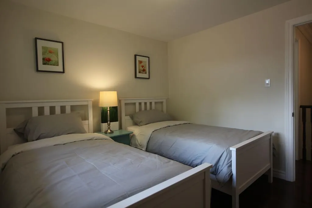 多伦多邓肯公园民宿 Toronto Duncan Park Guesthouse 招待所