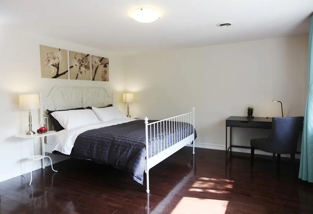 多伦多邓肯公园民宿 Toronto Duncan Park Guesthouse