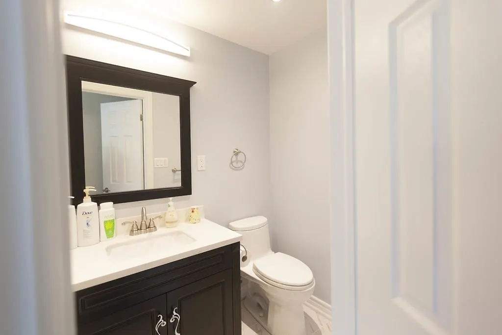 多伦多邓肯公园民宿 Toronto Duncan Park Guesthouse 0*,